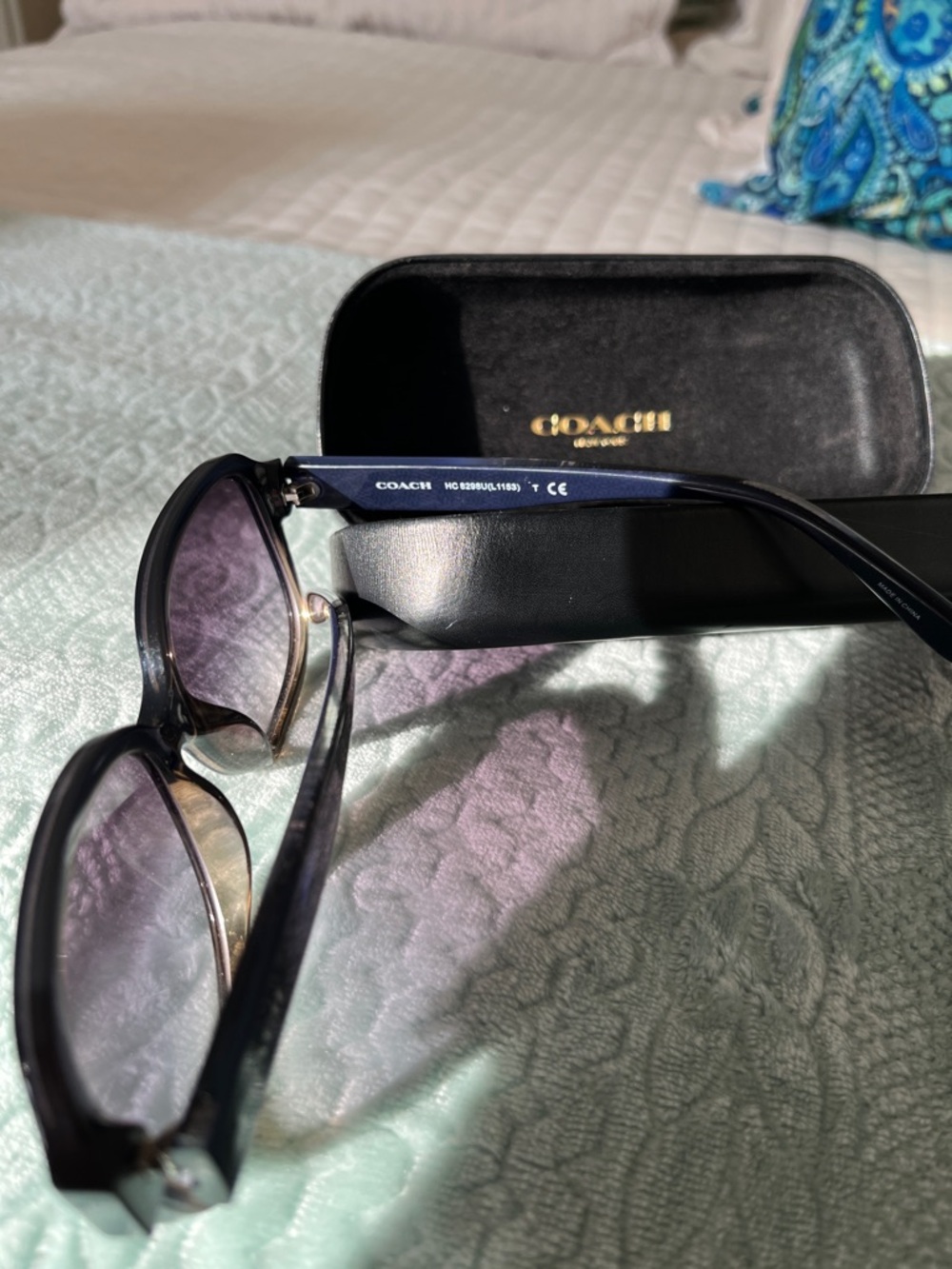 Coach Women's Navy Frame Sunglasses with Black Case - Picture 6 of 14